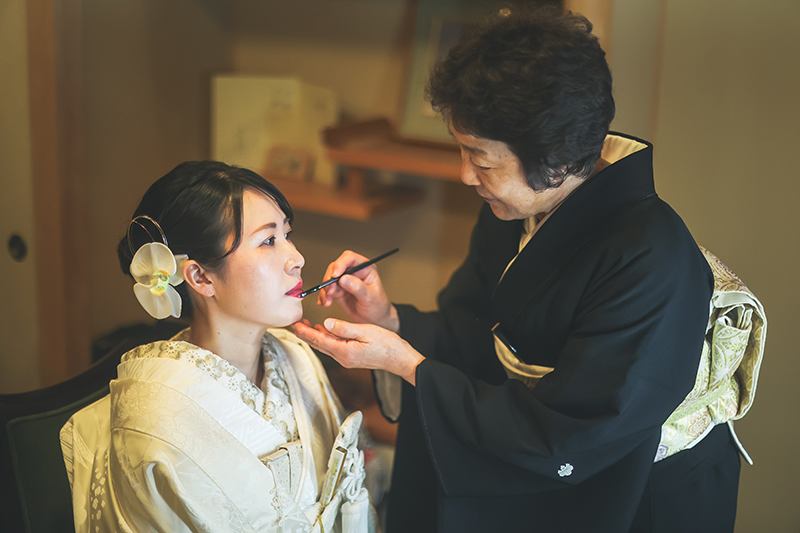 四柱神社神前式待合室