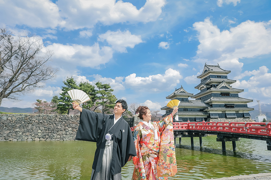 松本城桜結婚写真